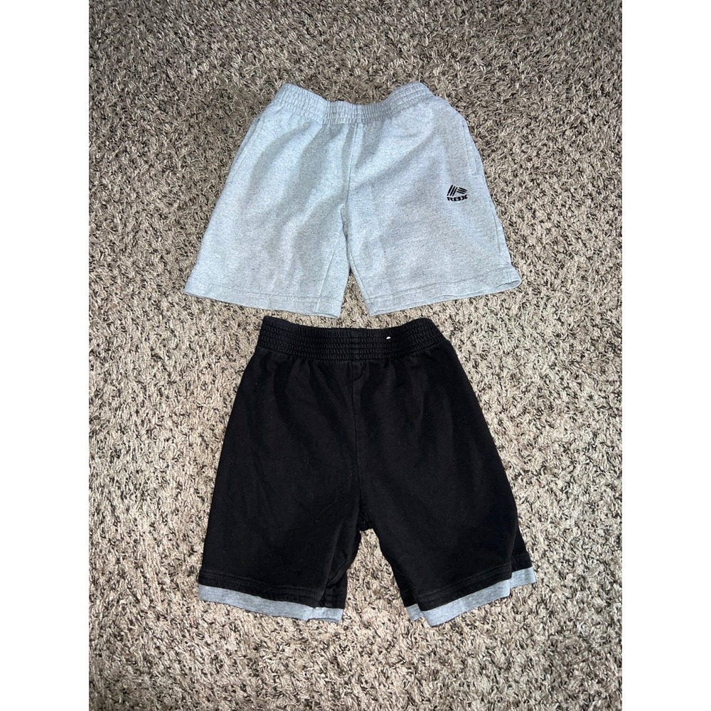 Boys short‎ bundle size 4T